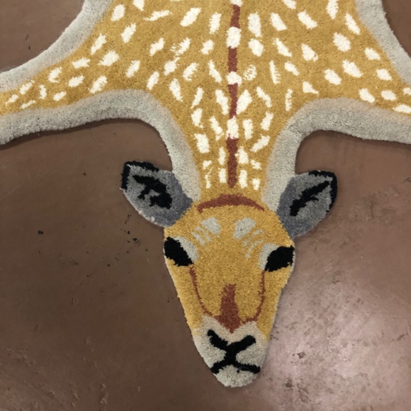 Hand Woven Rug - Picture 3 of 8